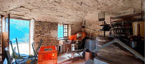 2 bedrooms House in Ormea, Italy No. 131063 22