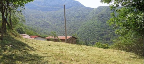 2 bedrooms House in Ormea, Italy No. 131063 37