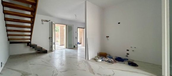 3 rooms Duplex in Sona, Italy No. 26962 10