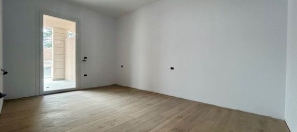 3 rooms Duplex in Sona, Italy No. 26962 17