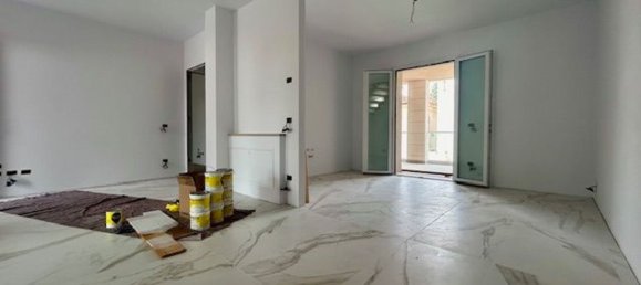 3 rooms Duplex in Sona, Italy No. 26962 6
