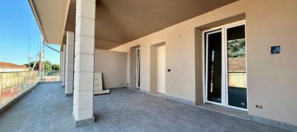 3 rooms Duplex in Sona, Italy No. 26962 2