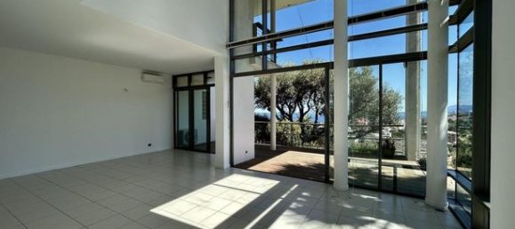 5 bedrooms Duplex in Bastia, France No. 303094 7