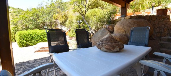 Casa de 5 habitaciónes en Trinità d'Agultu e Vignola, Italy No. 78171 2