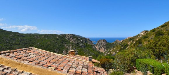 Casa de 5 habitaciónes en Trinità d'Agultu e Vignola, Italy No. 78171 34