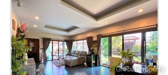 2 bedrooms Cafe / restaurant in Pattaya, Thailand No. 19766 10