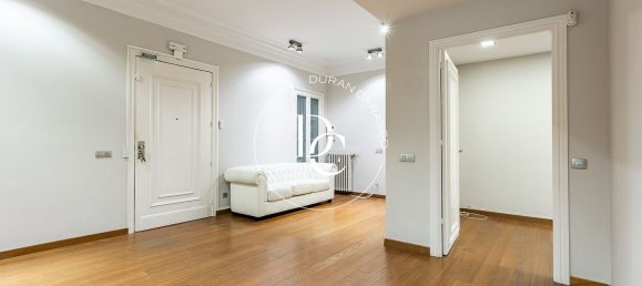 Apartamento de 4 dormitorios en Barcelona, Spain No. 139348 19