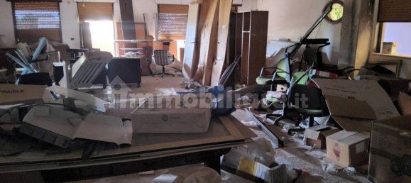 5 rooms Warehouse in Latina, Italy No. 203008 23