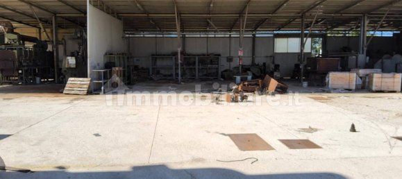 5 rooms Warehouse in Latina, Italy No. 203008 43
