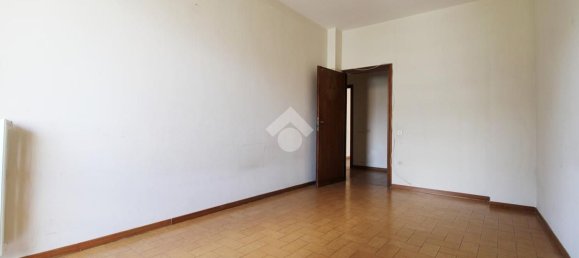 5 bedrooms Apartment in Prato, Italy No. 380712 24