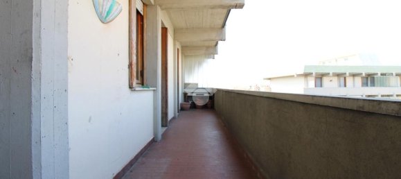 5 bedrooms Apartment in Prato, Italy No. 380712 6