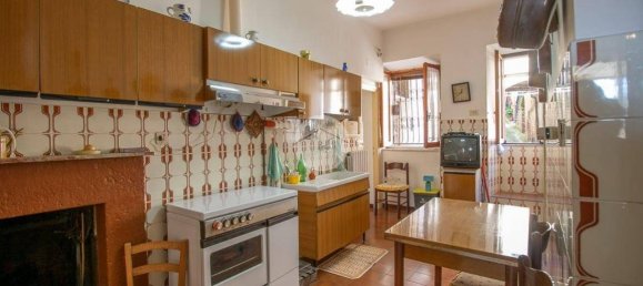 2 bedrooms Apartment in Tarano, Italy No. 159764 6