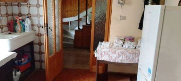 3 Schlafzimmer Haus in Valperga, Italy, Nr. 47148 8