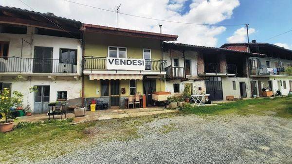 3 Schlafzimmer Haus in Valperga, Italy, Nr. 47148