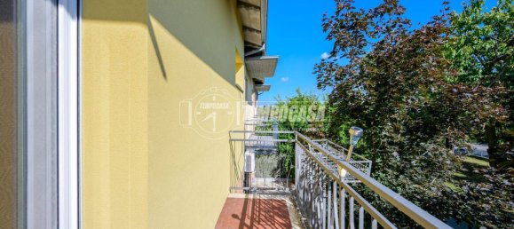 3 bedrooms House in Spilamberto, Italy No. 374284 27