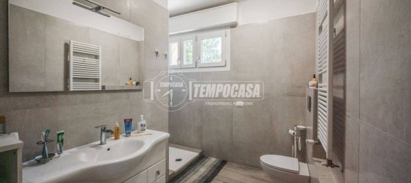 3 bedrooms House in Spilamberto, Italy No. 374284 21