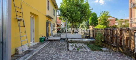 3 bedrooms House in Spilamberto, Italy No. 374284 13