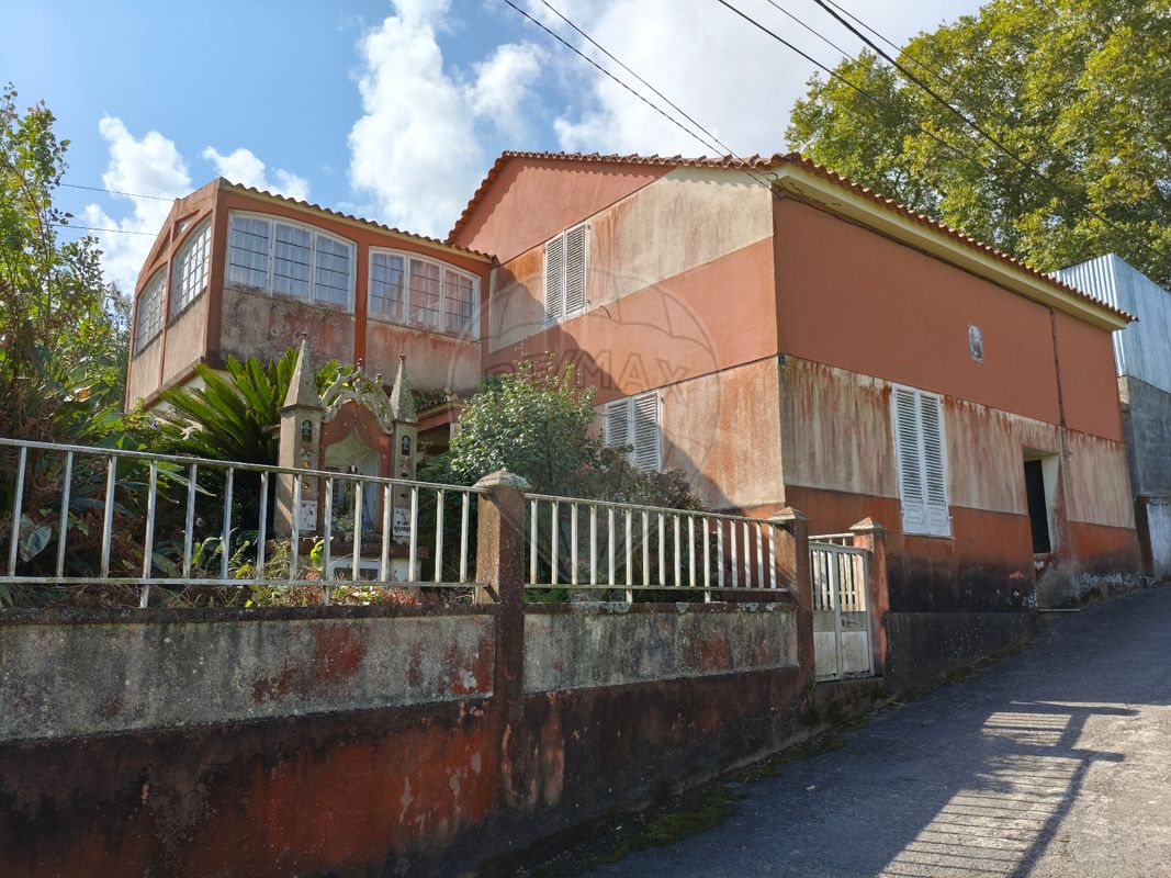 Casa T4 em Ponta Delgada, Portugal N.º 46033