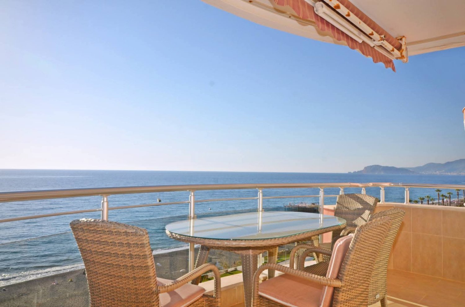 Apartamento de 2+1 en Mahmutlar, Turkey No. 49986