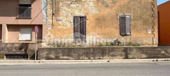 Здание с 5 комнатами в Петрозино, Италия № 352133 7