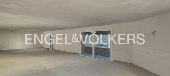 5 rooms Villa in Lecco, Italy No. 128023 16