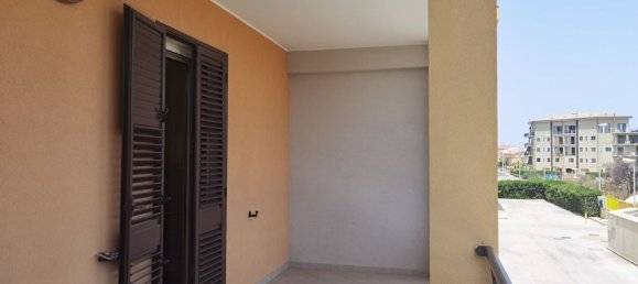 5 rooms Apartment in Syracuse, Italy No. 246649 5
