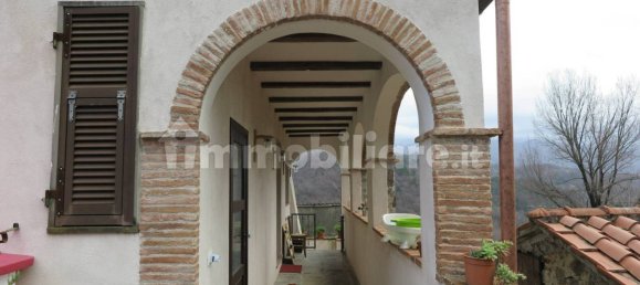 4 bedrooms Villa in Pontremoli, Italy No. 82510 4