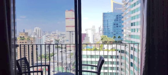 2 bedrooms Condo in Bangkok, Thailand No. 2516 4