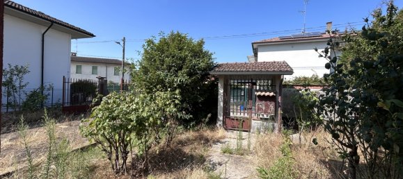 Вилла с 2 спальнями в Дорно, Италия № 309504 24