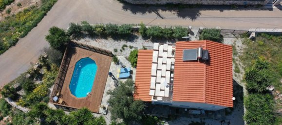 Коммерческая недвижимость с 2 спальнями в Ханья, Греция № 8495 2