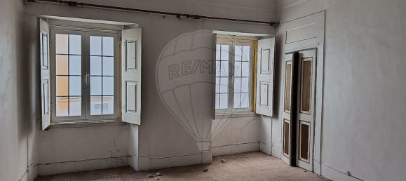 4 bedrooms House in Portalegre, Portugal No. 18539 5