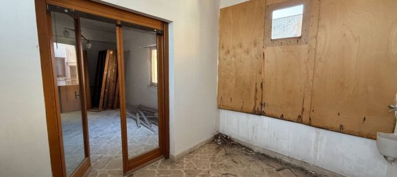 Apartamento de 6 habitaciónes en Alcamo, Italy No. 258757 9