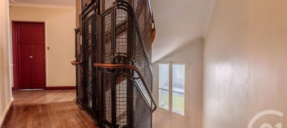 Квартира с 2 спальнями в Малакофф, Франция № 170381 15