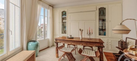 Квартира с 2 спальнями в Малакофф, Франция № 170381 8