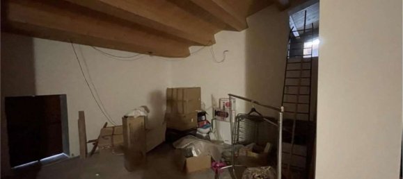 12-Zimmer Haus in San Possidonio, Italy, Nr. 98115 17