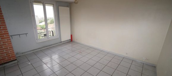 1 bedroom Apartment in Aulnay-sous-Bois, France No. 182198 2