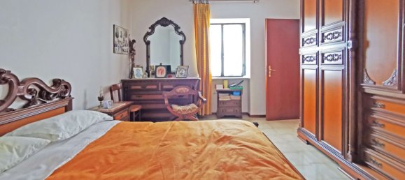 Villa de 3 dormitorios en Oleggio Castello, Italy No. 340270 21