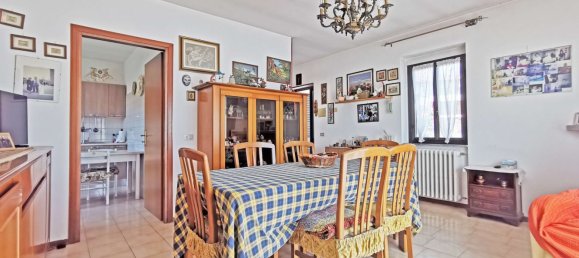 Villa de 3 dormitorios en Oleggio Castello, Italy No. 340270 9