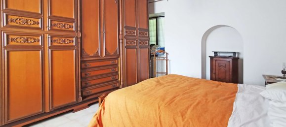 Villa de 3 dormitorios en Oleggio Castello, Italy No. 340270 20