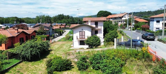 Villa de 3 dormitorios en Oleggio Castello, Italy No. 340270 30