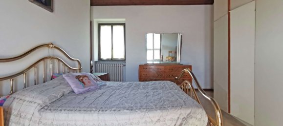 Villa de 3 dormitorios en Oleggio Castello, Italy No. 340270 25