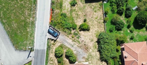 Villa de 3 dormitorios en Oleggio Castello, Italy No. 340270 4