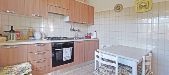 Villa de 3 dormitorios en Oleggio Castello, Italy No. 340270 14