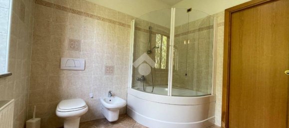 5 غرف نوم فيلا في Bianzone, Italy رقم 162545 47