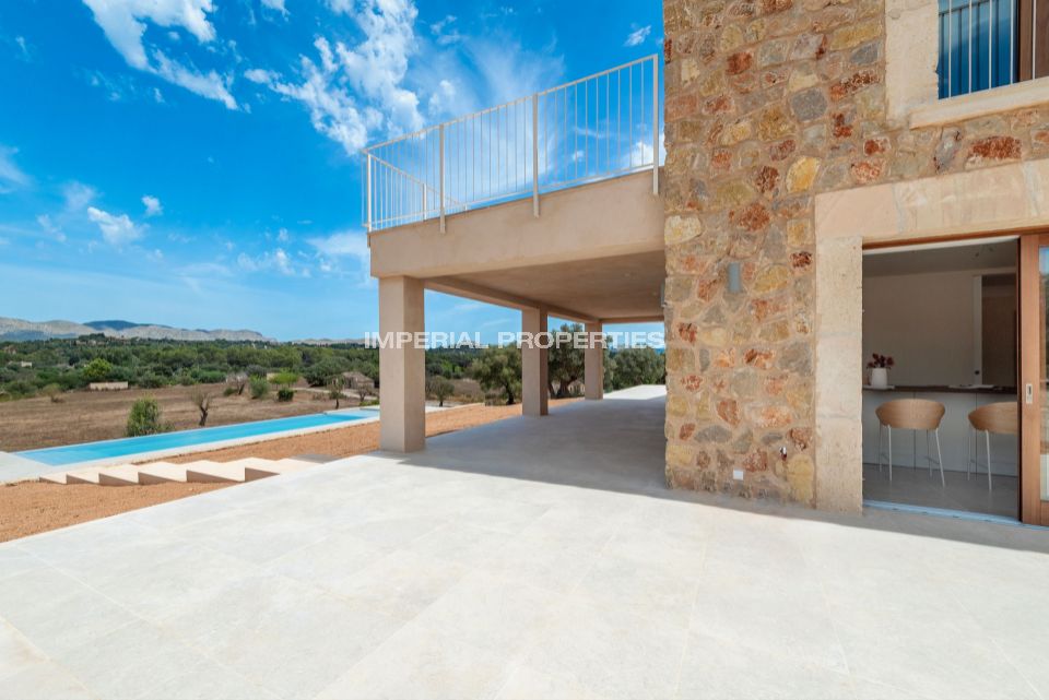 5 bedrooms House in Pollenca, Spain No. 202977