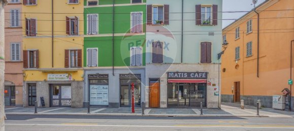 85m² Commercial property in Parma, Italy No. 336863 2