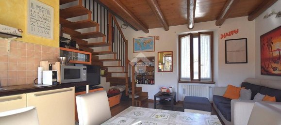 1 bedroom Apartment in Alzate Brianza, Italy No. 379436 7