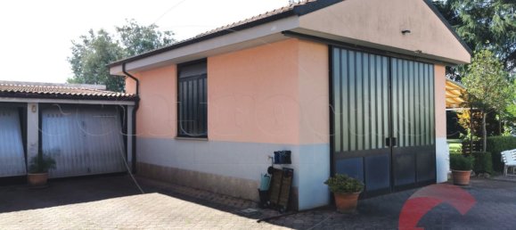 Villa de 4 divisões em Magenta, Italy N.º 261218 26