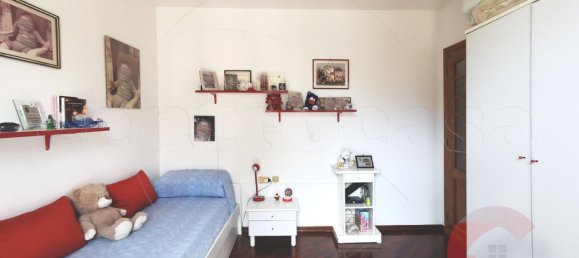 Villa de 4 divisões em Magenta, Italy N.º 261218 12