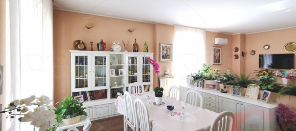 Villa de 4 divisões em Magenta, Italy N.º 261218 35